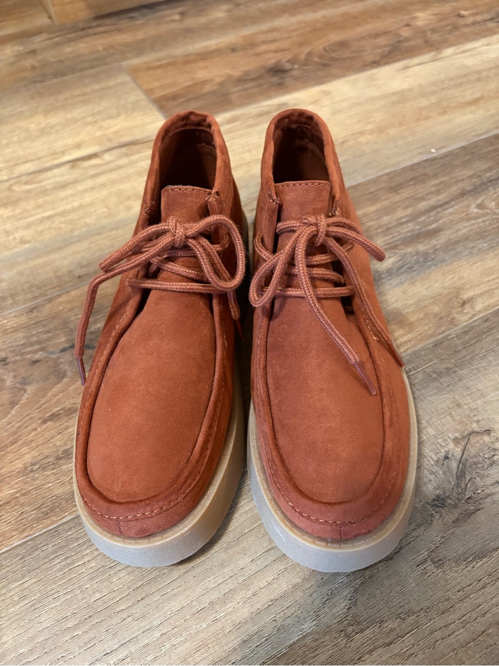 Suede Lace-Up Casual Shoes in Rust